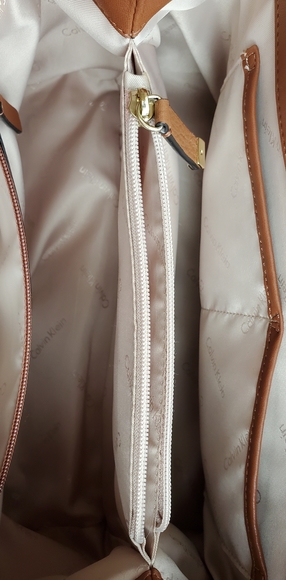 Calvin Klein handbag - Picture 4 of 5